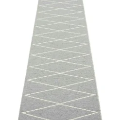 Pappelina Utomhusmattor & Balkongmattor|Plastmattor-Max Matta Grey/Vanilla, 70x320 cm