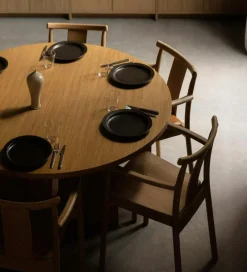 Merkur Karmstol, Naturlig Ek