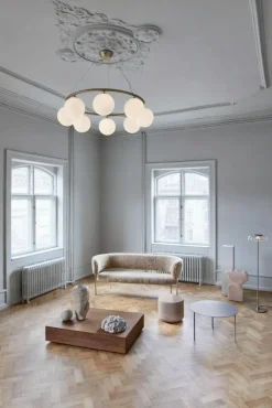 Nuura Ljuskronor & Takkronor-Miira 8 Circular Ljuskrona, Mässing / Klar