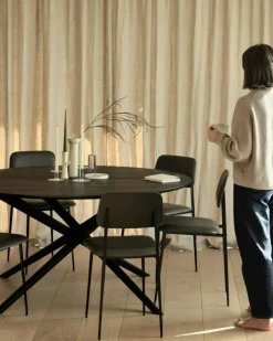 Mikado Matbord Ek, Ø150 cm