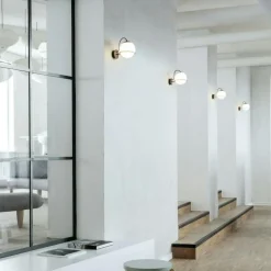 Model 237/1 Vägglampa, Champagne