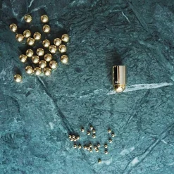 Molekyl Ljusstake 1, Mässing