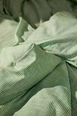 Monochrome Lines Påslakanset 140x200 + 50x70 cm, Grön