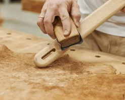 GUBI Fåtöljer-MR01 Initial Stol, Oljad