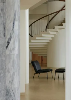 &Tradition Fåtöljer-Muno LN18 Loungefåtölj, Warm Black / Clay 0007