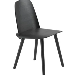 Muuto Stolar-Nerd Stol, Mörkbetsad Ek