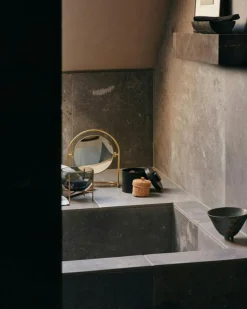 Nimbus Bordsspegel, Polerad mässing