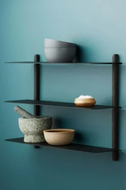 Gejst Vägghyllor-Nivo Vägghylla A, Ljus Ek / Vit