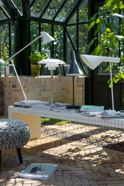 Louis Poulsen Skrivbordslampor|Bordslampor-NJP Bordslampa, Ljusgrå