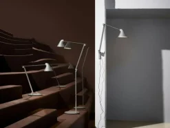 Louis Poulsen Skrivbordslampor|Bordslampor-NJP Bordslampa, Ljusgrå