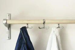 Essem Design Skohyllor|Hatthyllor-Nostalgi Påbyggnadsdel Till Hatthylla / Skohylla, Aluminium / Ek