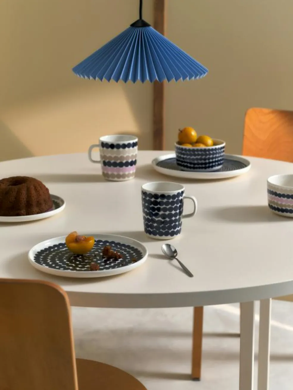 Oiva/Siirtolapuutarha Tallrik 25 cm, Terra / Vit