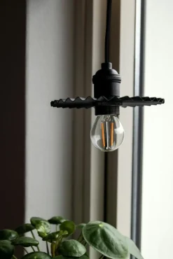 Globen Lighting Fönsterlampor|Pendellampor-Omega Pendel, Guld