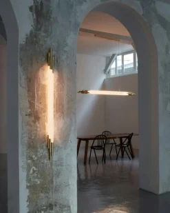 ORG Vägglampa, 150 cm