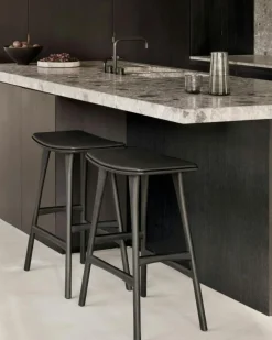 Ethnicraft Barstolar & Barpallar-Osso Barstol, Teak / Brunt Läder