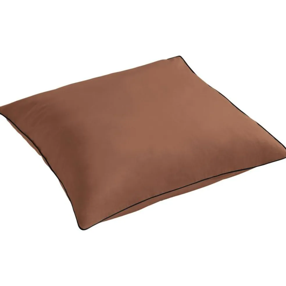 Outline Örngott 80x80 cm, Milk Chocolate