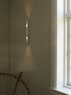 PAN 38 Vägglampa, Aluminium