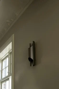 LYFA Vägglampor-PAN 95 Vägglampa, Bronzed