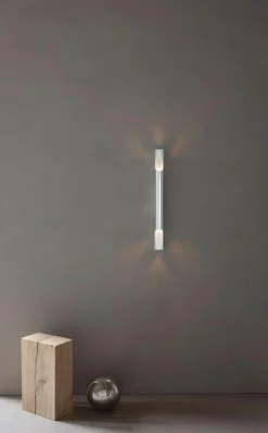 LYFA Vägglampor-PAN 50 Vägglampa, Bronzed