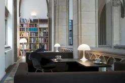 Louis Poulsen Bordslampor-Panthella 250 Bordslampa, White Opal Acryl