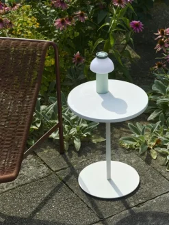 PC No 2 Bordslampa Portabel, Oliv