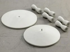 Pedestal Sidobord Ek, Ek