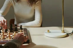 Petite Machine Bordslampa, Oyster White