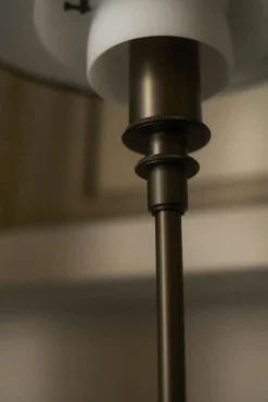 PH 3/2 Bordslampa, Aged Brass / Opalglas