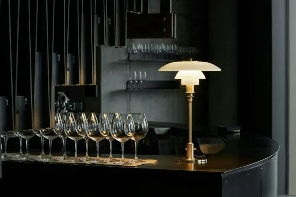 PH 3/2 Bordslampa, Aged Brass / Opalglas