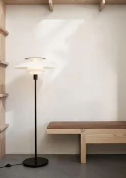 Louis Poulsen Golvlampor-PH 80 Golvlampa Med Dimmer, Vit Opal Akryl / Svart