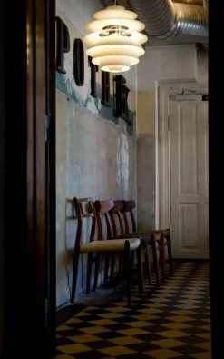 PH Snowball Pendel, Vit / Krom