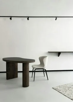 Friends & Founders Stolar-Pipe Stol, Brun Savanna / Rökt Trä