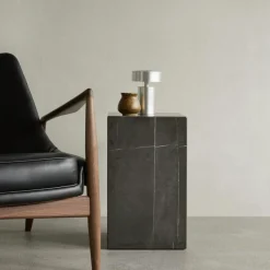 Audo Copenhagen Sidobord & Avlastningsbord-Plinth Tall Sidobord 51x30 cm, Kunis Breccia Marmor