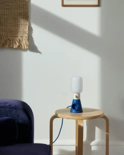 Pedestal Lampsladdar & Lampupphängning-Power Base, Bubble Gum