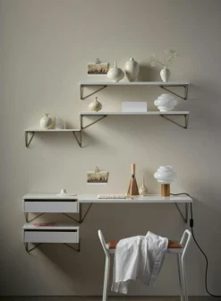 Pythagoras Låda, Svart