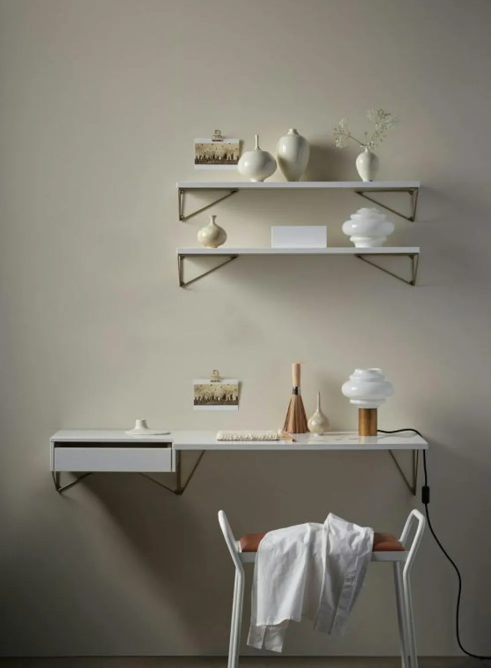 Pythagoras Låda, Svart