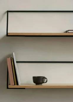 Rail Hylla, Naturlig ek