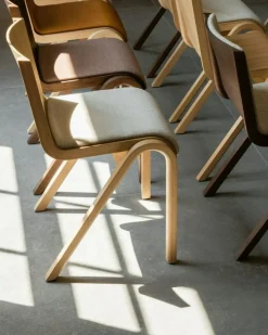 Audo Copenhagen Stolar-Ready Stol, Klädd Framsida, Svart Ek / Läder Dakar 0842