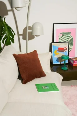 Recycled Royal Velvet Kudde 50x50 cm, Tobacco