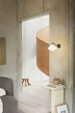 REPOSE 175 Vägglampa, Svart