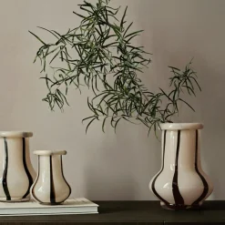 Riban Vas 15 cm, Cream