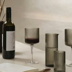 Ferm Living Mjölkkannor-Ripple Mjölkkanna H16 cm, Smoked Grey