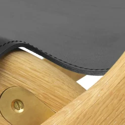 Saxe Loungefåtölj, Oljad Ek / Svart Läder