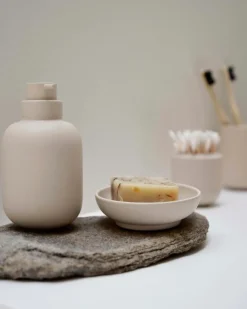 Sensu Tandborsthållare, Vit