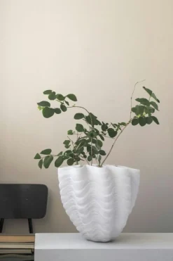 Shell Vas Off-white, 30 cm