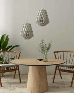 Signature P28 Pendel, Brun