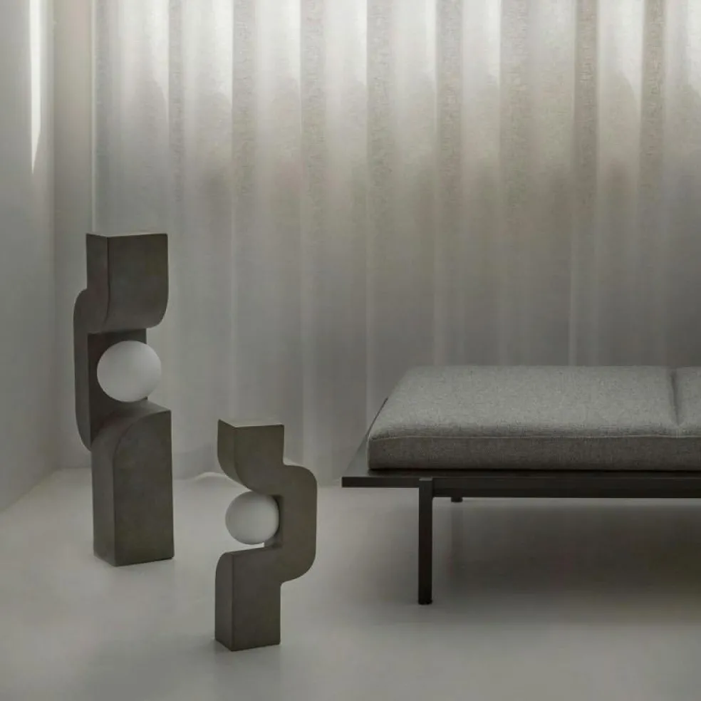 Sitting Man Golvlampa