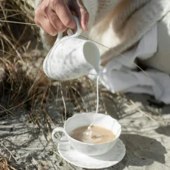 Slåpeblom Tekopp Med Fat 30 cl, Varmgrå