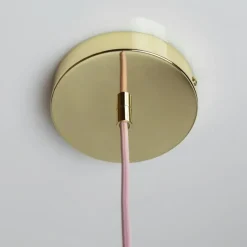 Crème Atelier Pendellampor-Soft Serve Pendel 03, Mässing / Blueberry Sorbet