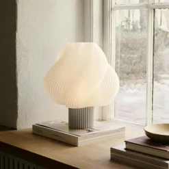 Crème Atelier Bordslampor-Soft Serve Table lamp Grande Peach Sorbet